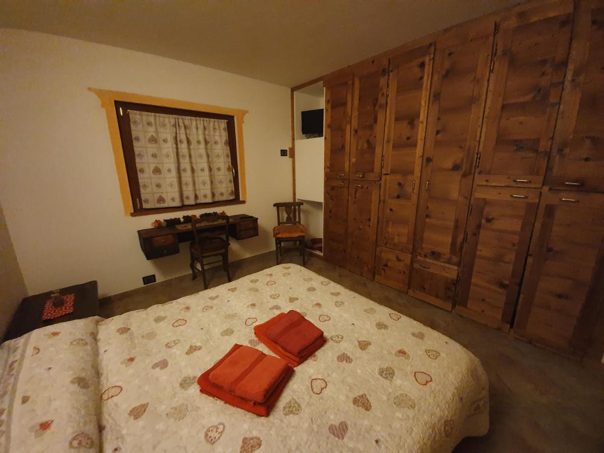 Villa La Tour Nus Esterno foto